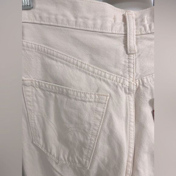 Levi's® Wellthread® High
Loose taper Jeans 27 / 4 light pink - Picture 7 of 14